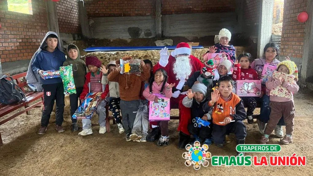 ¡Tus Juguetes Usados Hacen Sonreír en Lurigancho!